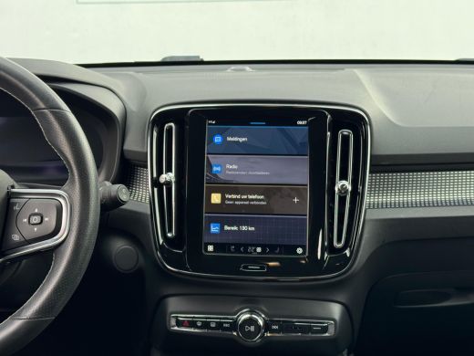 Volvo  XC40 Recharge P8 AWD R-Design NL AUTO | TREKHAAK | CARPLAY | ActivLease financial lease