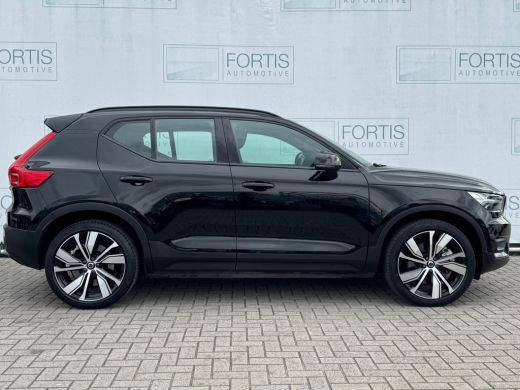 Volvo  XC40 Recharge P8 AWD R-Design NL AUTO | TREKHAAK | CARPLAY | ActivLease financial lease