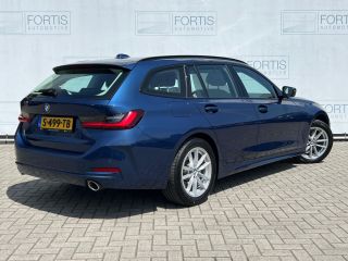 BMW 3 Serie Touring 318i NL AUTO | CARPLAY | ELEKTRISCHE KLEP | CRUISE |