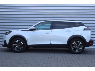 Peugeot 2008 1.2 PURETECH 130PK ALLURE PACK AUTOMAAT / NAVI / LEDER / CLIMA / LED / PDC / 17" LMV / CAMERA / K...