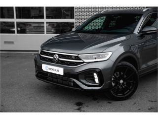 Volkswagen T-Roc 1.5 TSI R-Line Edition | Achterbank in delen neerklapbaar | Achteruitrijcamera | Airco (automatisch)