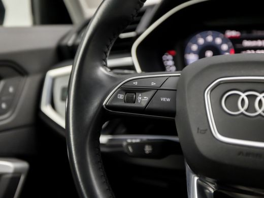 Audi Q3 35 TFSI Sportline 150Pk Automaat (APPLE CARPLAY, GROOT NAVI, CLIMATE, SPORTSTOELEN, ELEK ACHTERKL... ActivLease financial lease