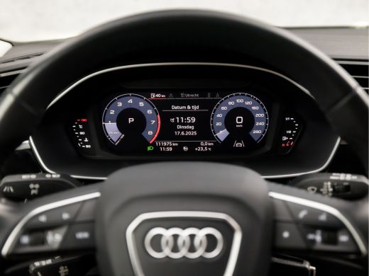 Audi Q3 35 TFSI Sportline 150Pk Automaat (APPLE CARPLAY, GROOT NAVI, CLIMATE, SPORTSTOELEN, ELEK ACHTERKL... ActivLease financial lease