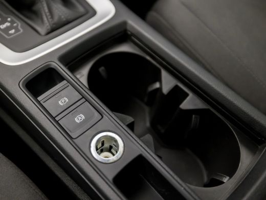 Audi Q3 35 TFSI Sportline 150Pk Automaat (APPLE CARPLAY, GROOT NAVI, CLIMATE, SPORTSTOELEN, ELEK ACHTERKL... ActivLease financial lease
