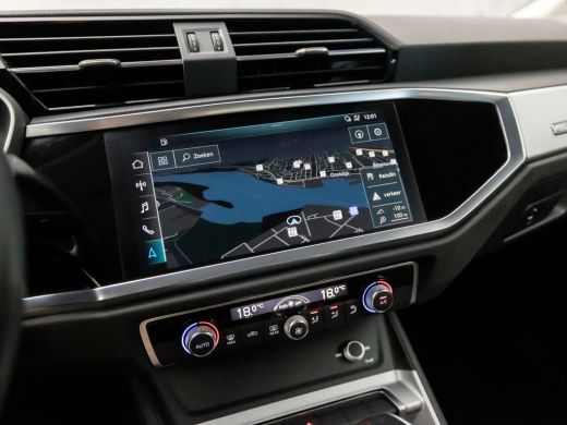 Audi Q3 35 TFSI Sportline 150Pk Automaat (APPLE CARPLAY, GROOT NAVI, CLIMATE, SPORTSTOELEN, ELEK ACHTERKL... ActivLease financial lease