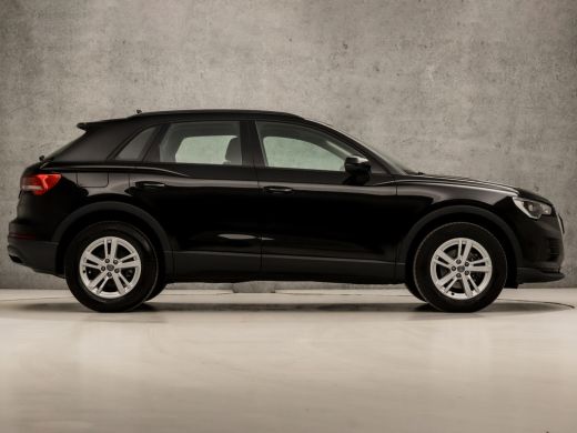Audi Q3 35 TFSI Sportline 150Pk Automaat (APPLE CARPLAY, GROOT NAVI, CLIMATE, SPORTSTOELEN, ELEK ACHTERKL... ActivLease financial lease