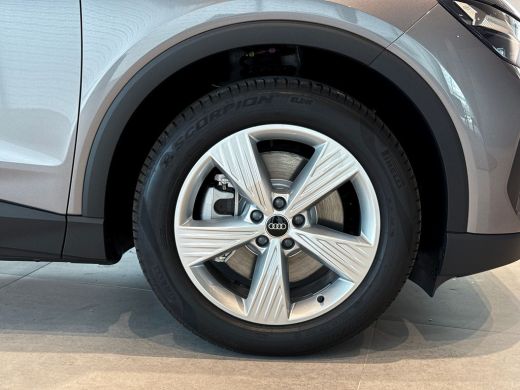 Audi Q4 e-tron 45 quattro Edition 82 kWh | Assistentiepakket | Privacy Glas | 286 pk ActivLease financial lease
