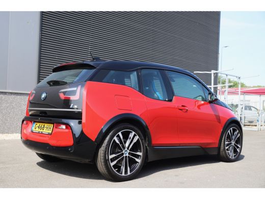 BMW i3 S Executive 184pk 120Ah 42 kWh/Camera/Carplay/W-pomp/20"/3-Fase ActivLease financial lease