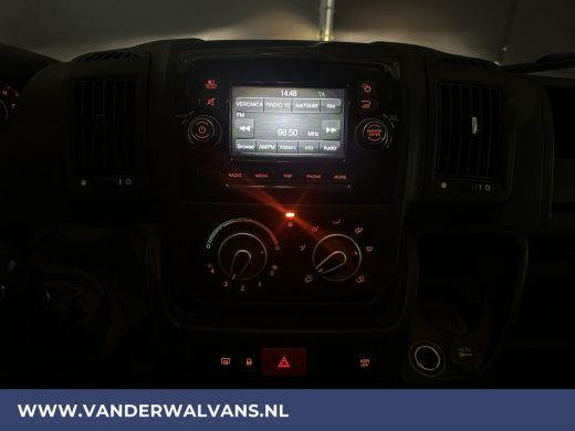 Citroën Jumper 2.2 BlueHDi 120pk L1H1 Airco | 2500kg Trekhaak | Imperiaal Bijrijdersbank ActivLease financial lease