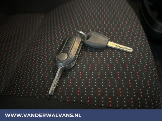 Citroën Jumper 2.2 BlueHDi 120pk L1H1 Airco | 2500kg Trekhaak | Imperiaal Bijrijdersbank ActivLease financial lease