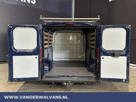 Citroën Jumper 2.2 BlueHDi 120pk L1H1 Airco | 2500kg Trekhaak | Imperiaal Bijrijdersbank ActivLease financial lease