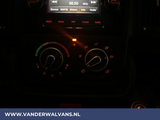 Citroën Jumper 2.2 BlueHDi 120pk L1H1 Airco | 2500kg Trekhaak | Imperiaal Bijrijdersbank ActivLease financial lease