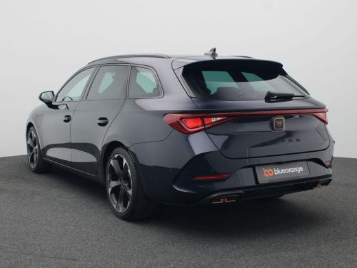 CUPRA Leon Sportstourer 1.4 e-Hybrid Business 204PK DSG full led, adaptive cruise, keyless, side assist, alarm, stuur-sto... ActivLease financial lease