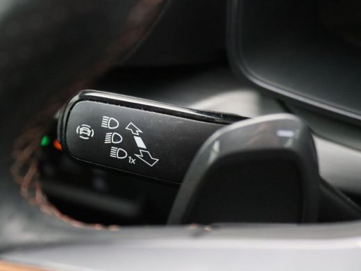 CUPRA Leon Sportstourer 1.4 e-Hybrid Business 204PK DSG full led, adaptive cruise, keyless, side assist, alarm, stuur-sto... ActivLease financial lease