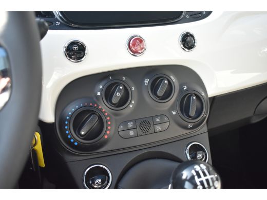Fiat 500 1.0 Hybrid Dolcevita | Panoramadak | Navigatie by App | Half-Leder | Cruise Control | Airco | App... ActivLease financial lease
