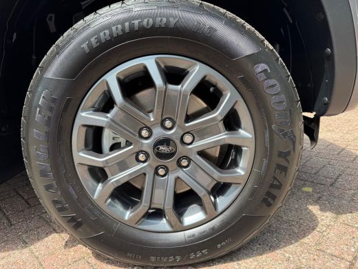 Ford Ranger 2.0 Wildtrak 205pk Super Cab EcoBlue | Elektrische Rollertop | ActivLease financial lease