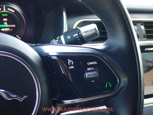 Jaguar I-PACE EV320 90KWH 3-FASE 360*CAMERA/20-INCH/STOELVERWARMING ActivLease financial lease