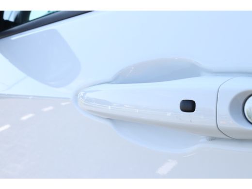 Jeep Compass 4xe 240 Plug-in Hybrid Electric Upland | Adaptieve Cruise | Camera | Stoel+Stuurverwarming | Navi... ActivLease financial lease