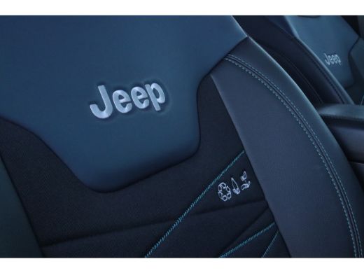 Jeep Compass 4xe 240 Plug-in Hybrid Electric Upland | Adaptieve Cruise | Camera | Stoel+Stuurverwarming | Navi... ActivLease financial lease