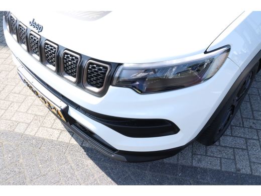Jeep Compass 4xe 240 Plug-in Hybrid Electric Upland | Adaptieve Cruise | Camera | Stoel+Stuurverwarming | Navi... ActivLease financial lease