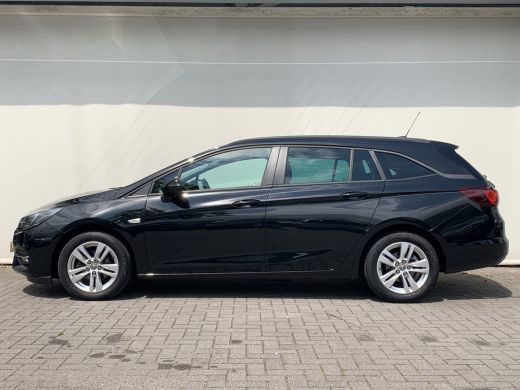 Opel Astra Sports Tourer 1.2 Edition 110pk | 16" Lichtmetalen velgen, 10-spaaks | Achteruitrijcamera | Achte... ActivLease financial lease