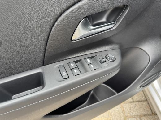 Opel Corsa 1.2 Elegance Panorama | Winterpakket ActivLease financial lease
