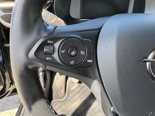 Opel Corsa 1.2 Level 4 Panoramadak ActivLease financial lease