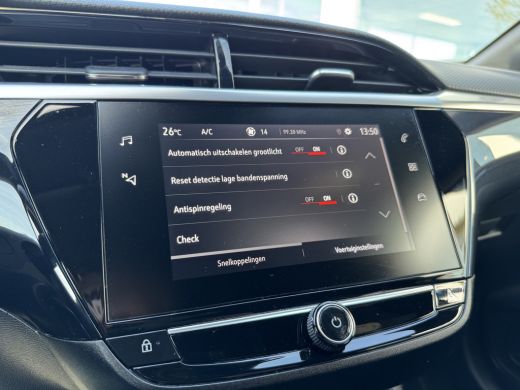 Opel Corsa 1.2 Level 4 Panoramadak ActivLease financial lease