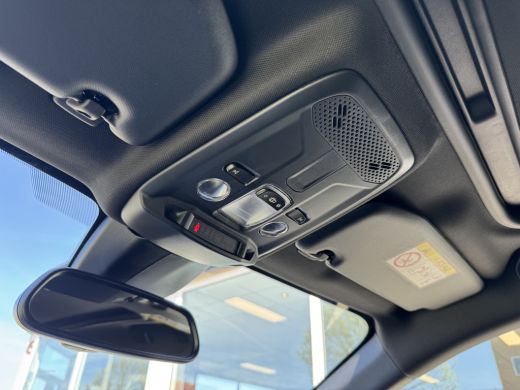 Opel Corsa 1.2 Level 4 Panoramadak ActivLease financial lease