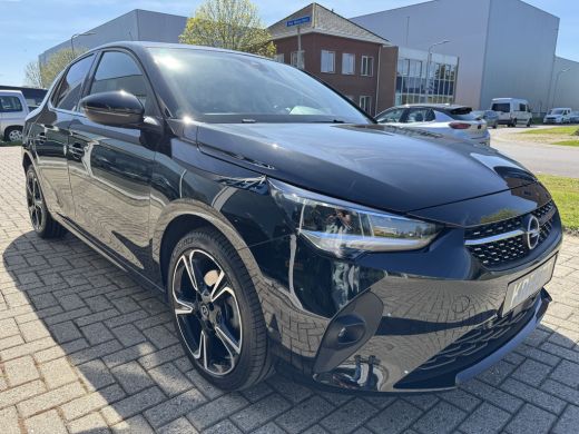 Opel Corsa 1.2 Level 4 Panoramadak ActivLease financial lease