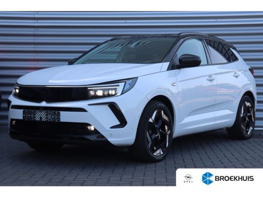 Opel Grandland 1.6 TURBO PLUG-IN HYBRID 300PK 4X4 GSE / NAVI / LEDER / CLIMA / LED / PDC / 20" LMV / CAMERA / AL... Opel Grandland 1.6 TURBO PLUG-IN HYBRID 300PK 4X4 GSE / NAVI / LEDER / CLIMA / LED / PDC / 20" LMV / CAMERA / AL...