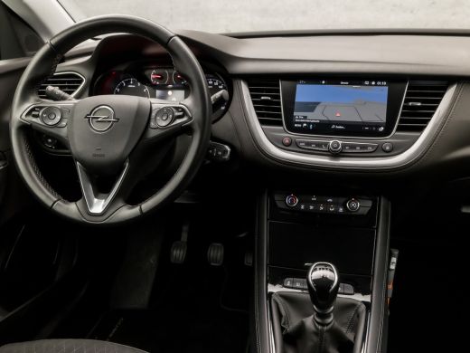 Opel Grandland X 1.2 Turbo Edition (APPLE CARPLAY, GROOT NAVI, LEDER, CRUISE, SPORTSTOELEN, PARKEERSENSOREN, LANE ... ActivLease financial lease