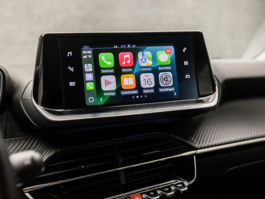 Peugeot 2008 1.2 PureTech Sport Automaat (APPLE CARPLAY, GROOT NAVI, 360 CAMERA, LM VELGEN, SPORTSTOELEN, CRUI... ActivLease financial lease