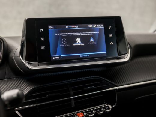 Peugeot 208 1.2 PureTech Sport (APPLE CARPLAY, GROOT NAVI, 360 CAMERA, SPORTSTOELEN, LM VELGEN, LANE ASSIST, ... ActivLease financial lease