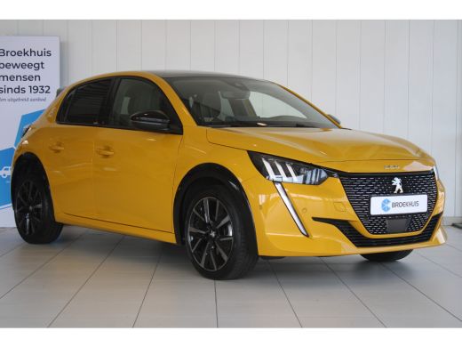 Peugeot 208 1.2 Turbo 100-PK EAT8 AUTOMAAT GT | PANORAMADAK | KEYLESS | CAMERA | STOELVERWARMING | ADAPTIVE C... ActivLease financial lease