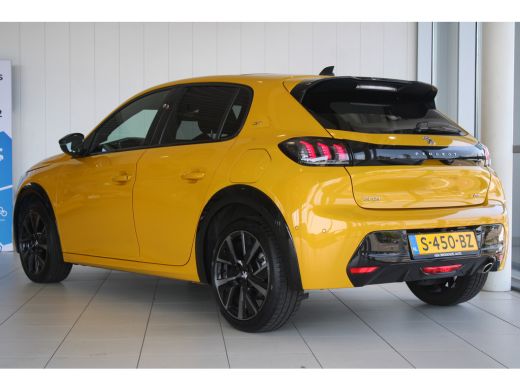 Peugeot 208 1.2 Turbo 100-PK EAT8 AUTOMAAT GT | PANORAMADAK | KEYLESS | CAMERA | STOELVERWARMING | ADAPTIVE C... ActivLease financial lease