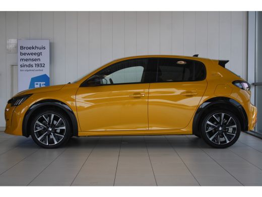 Peugeot 208 1.2 Turbo 100-PK EAT8 AUTOMAAT GT | PANORAMADAK | KEYLESS | CAMERA | STOELVERWARMING | ADAPTIVE C... ActivLease financial lease