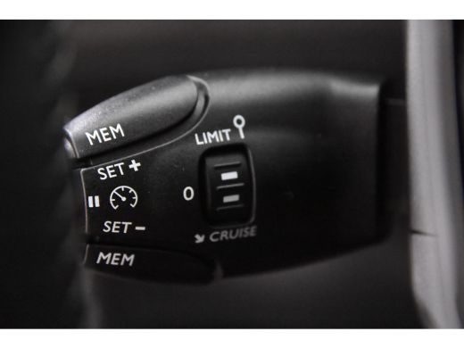 Peugeot 208 Active *1ste Eigenaar*Navigatie*Park assist*DAB* ActivLease financial lease