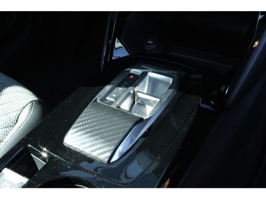 Peugeot 208 Hybrid 100 e-DCS6 Allure | Cruise Control | Camera | Carplay | Climate Control | ActivLease financial lease
