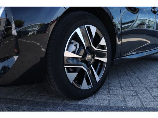 Peugeot 208 Hybrid 100 e-DCS6 Allure | Cruise Control | Camera | Carplay | Climate Control | ActivLease financial lease
