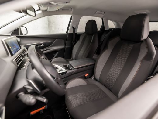 Peugeot 3008 1.2 PureTech Sport Automaat (APPLE CARPLAY, GROOT NAVI, 360 CAMERA, GETINT GLAS, SPORTSTOELEN, CR... ActivLease financial lease