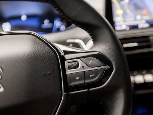 Peugeot 3008 1.2 PureTech Sport Automaat (APPLE CARPLAY, GROOT NAVI, 360 CAMERA, GETINT GLAS, SPORTSTOELEN, CR... ActivLease financial lease