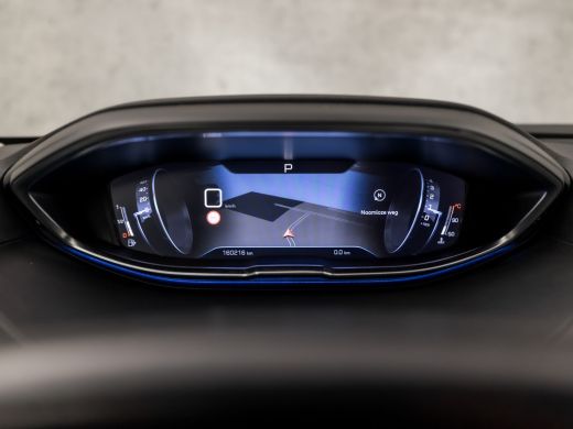Peugeot 3008 1.2 PureTech Sport Automaat (APPLE CARPLAY, GROOT NAVI, 360 CAMERA, GETINT GLAS, SPORTSTOELEN, CR... ActivLease financial lease