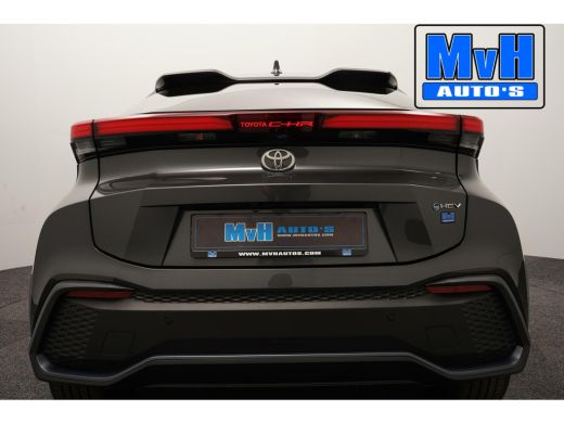 Toyota C-HR 1.8 Hybrid 140 Dynamic STUUR & STOELVERWARMING ActivLease financial lease