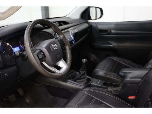 Toyota Hilux 2.4 D-4D 150PK Xtra Cab 4X4 ActivLease financial lease