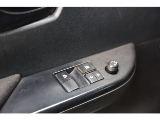 Toyota Hilux 2.4 D-4D 150PK Xtra Cab 4X4 ActivLease financial lease
