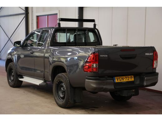 Toyota Hilux 2.4 D-4D 150PK Xtra Cab 4X4 ActivLease financial lease