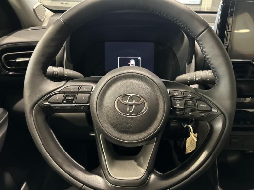 Toyota Yaris Cross 1.5 Hybrid 115 Active Comfort Pack ActivLease financial lease