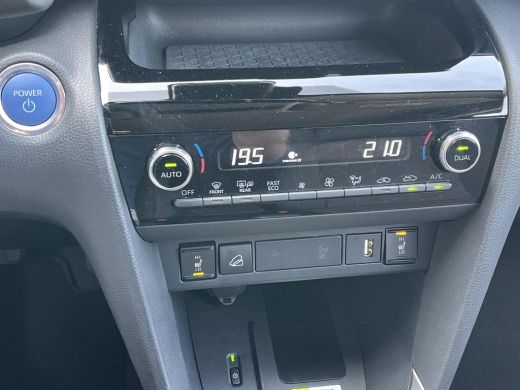 Toyota Yaris Cross 1.5 Hybrid Executive 4X4 | Navigatie | Stoel- + stuurverwarming | Parkeersensoren | Dode hoek waa... ActivLease financial lease