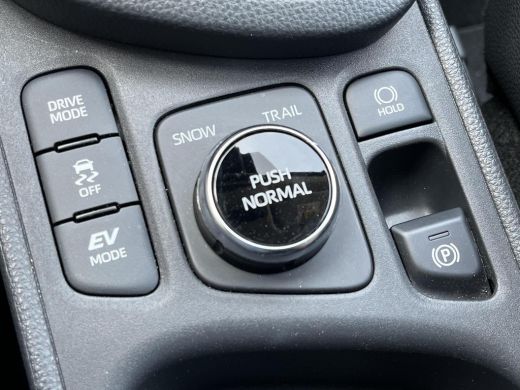 Toyota Yaris Cross 1.5 Hybrid Executive 4X4 | Navigatie | Stoel- + stuurverwarming | Parkeersensoren | Dode hoek waa... ActivLease financial lease